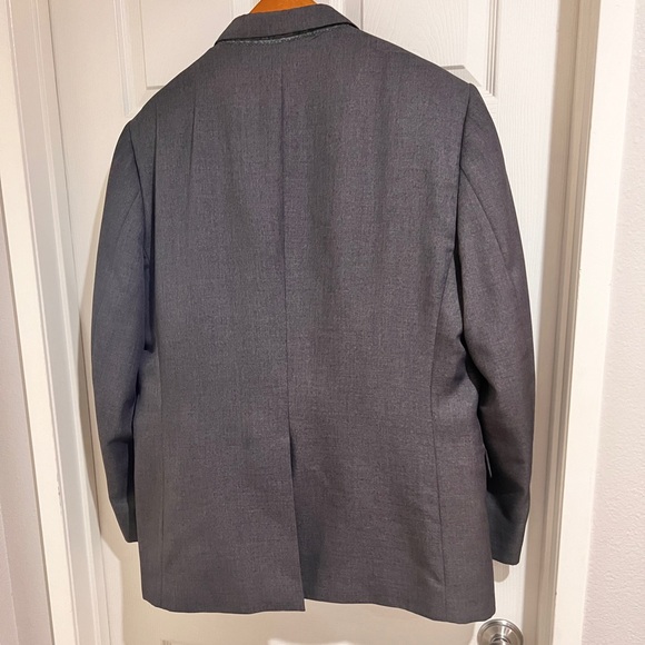 Men's Dark Gray 3-piece Suit - Picture 2 of 13